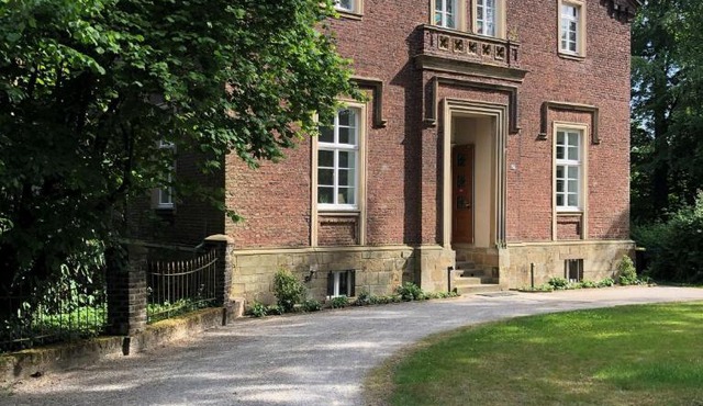 Das Ministerhaus - 3 Zimmer in historischer Villa