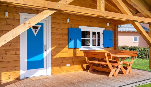 Deluxe Chalet 'Morgentau' with Private Terrace and Wi-Fi