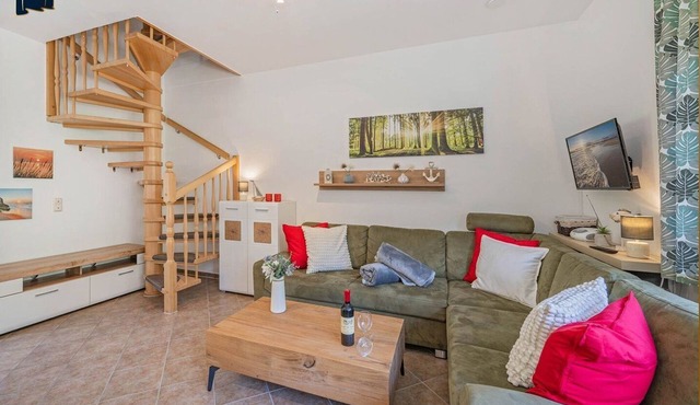 DHH Emily - Pure nature: Quiet vacation apartment with sauna, garden & WLAN in the countryside