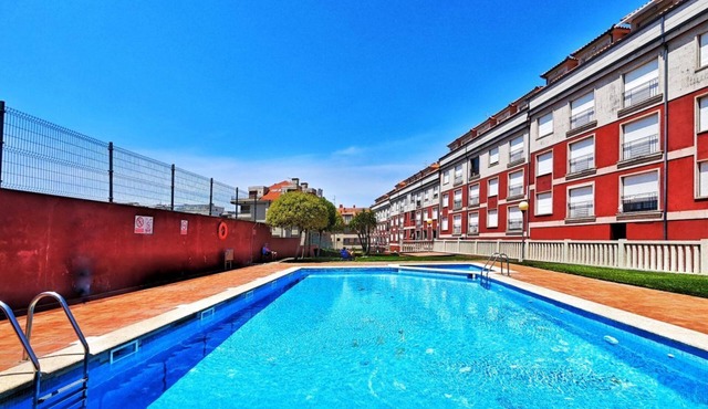 Disconnectaengalicia La Perla Premium, swimming pool and parking