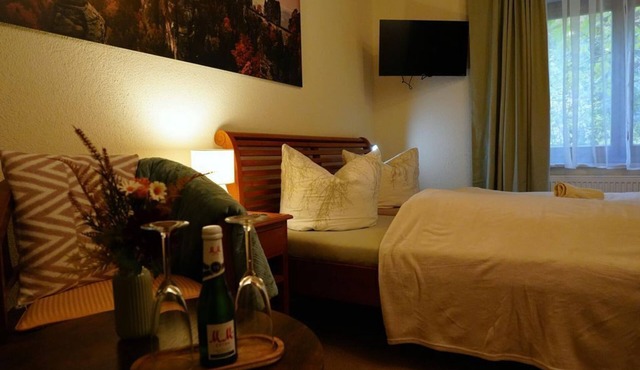 Double room BASTEI - WITHOUT breakfast - - Pension Zum historischen Kalkwerk