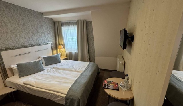 Double room small - Ettrich's Hotel