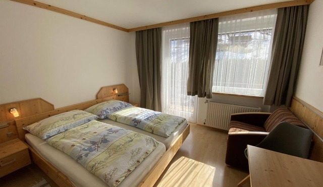Double room with shower, WC - Pension Paulitsch