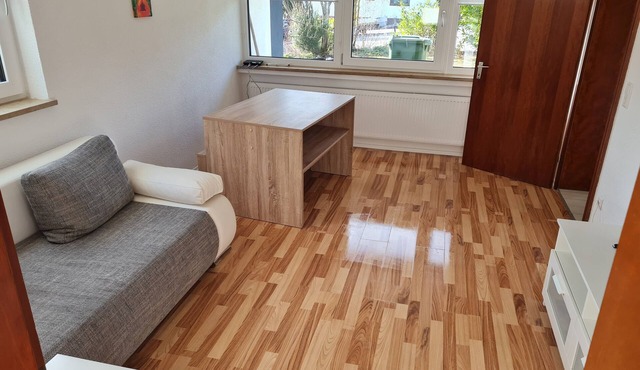 Dreher Apartment with Shared Garden and Wi-Fi