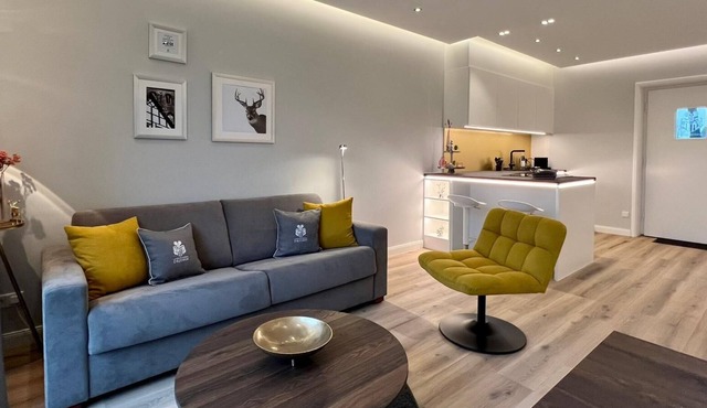 DRIEHOF - LifeStyle Suite Apt. 6th