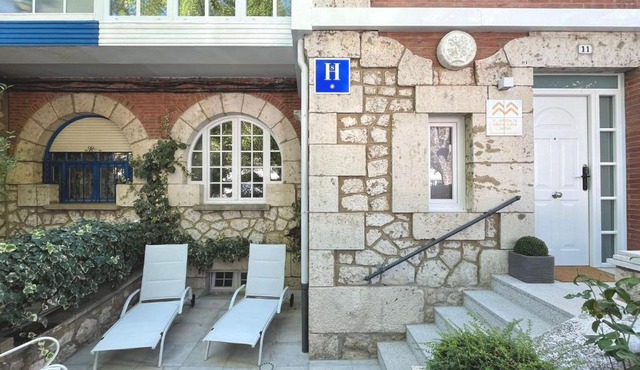 El Jardín de María Luisa Suites