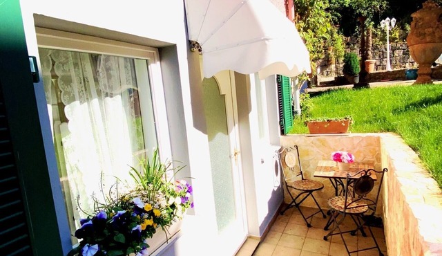 Elegant 2 room apartment in the center of town
