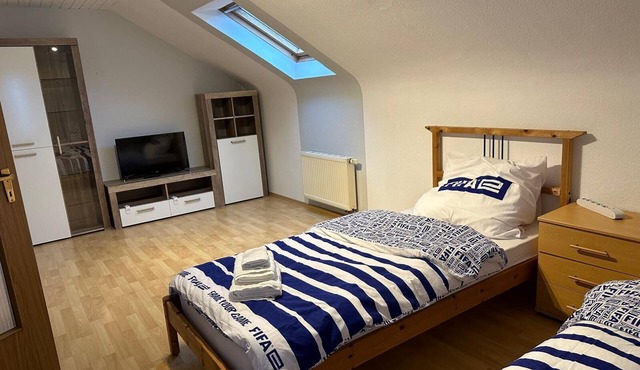 Enjoy nature & tranquility, reach Stuttgart quickly (S-Bahn, expressway, shopping)