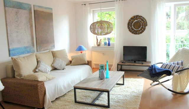 Exclusive apartment near the Elbe - Loschwitz, quiet, yet central