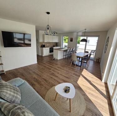 Exklusive COZY 3-Zi-Penthouse mit großer Dachterrasse Nähe Europa Park und Rulantica