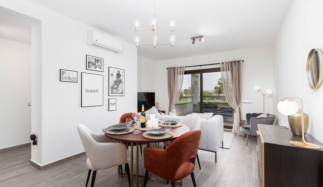 Fabulous boutique apartment on the golf course and near the beach