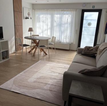Familienfreundliche Ferienwohnung an der Antoniuslinde im Kurort