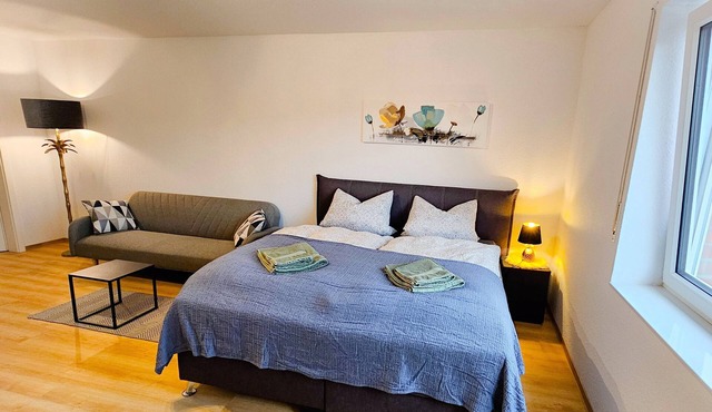 Family Apartment*2Bedrom*Kitchen*nfree parking,Wifi,Coffee/Tea