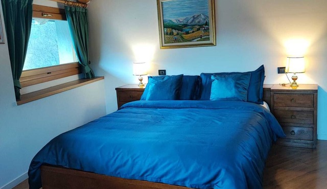Farmhouse in typical Trentino style, spacious, elegant, comfortable.