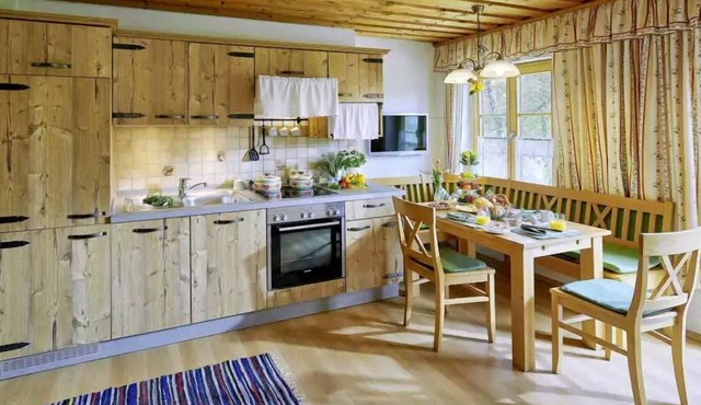 Farmhouse vacation rental, 55 square meters, sleeps up to 4, ideal for families
