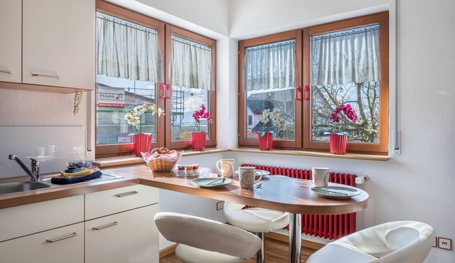 Feel-Good Oasis in Markgräflerland – Private Garden & Dogs Welcome