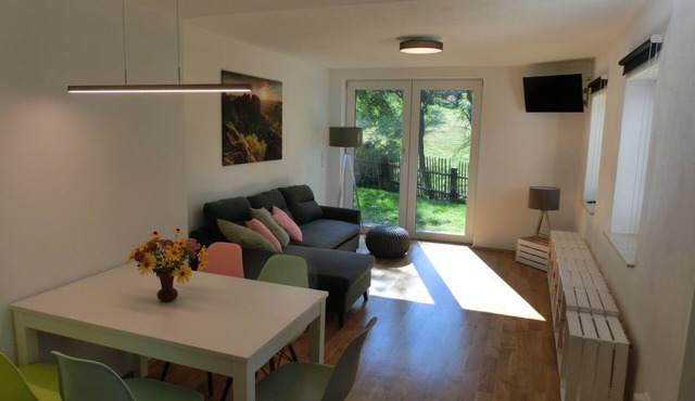 Ferienwohnung Unter den Linden - in Dobra