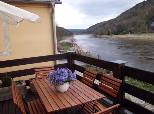 Ferien im Denkmal an der Elbe