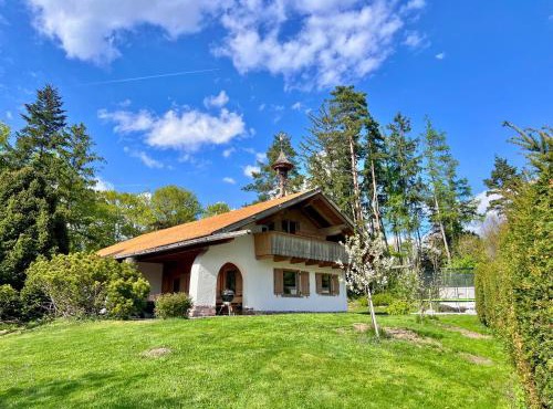 Ferienhaus Eichenseer Gallzein - Alleinlage mit Garten, Wald & Bergblick