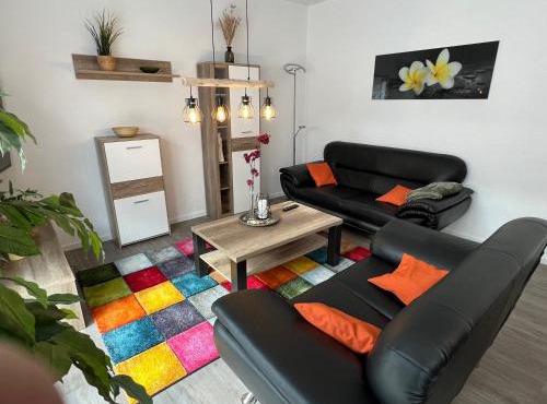 Ferienhaus "Golden Delicious" Meppen Ebenerdig Carport Terrasse Neubau NETFLIX Free WIFI 2 Schlafzimmer Küche GästeWC