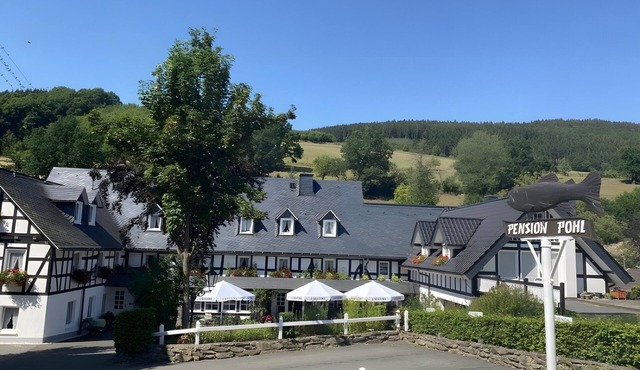 Ferienhof Pohl Apartment Panorama with Shared Terrace and Wi-Fi
