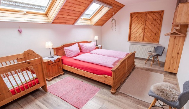 Ferienhof Pulte Apartment "Heuboden" with Mountain View, Shared Terrace, No Wi-Fi