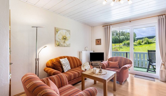 Ferienhof Schade Apartment Hahn – Cozy Family Retreat with 2 Bedrooms