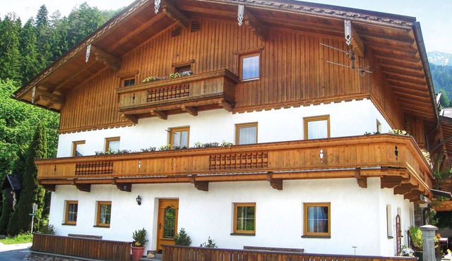 Ferienwohnung in Fuegen