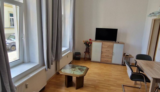 Ferienwohnung zum Schloss - vacation apartment, bathtub, WC, 1 bedroom