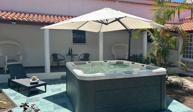 Finca Tropical Icod with Sea View, Private Terrace and Wi-Fi