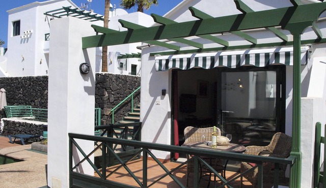 Fully equipped apartment with Wifi, Air Con and U.K. TV in Puerto Del Carmen