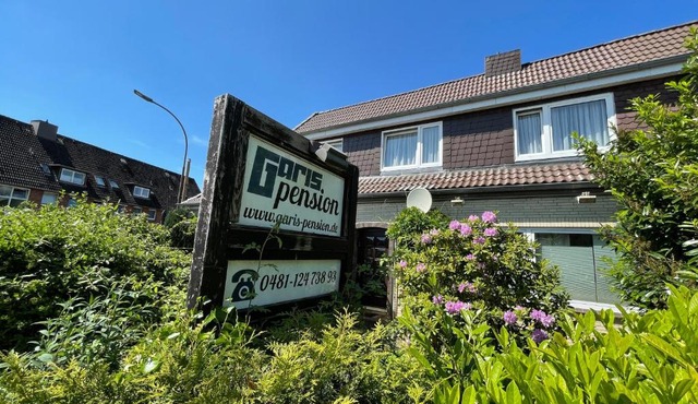 Garis Pension