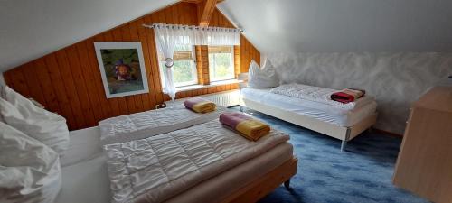 Gemütliche und großzügige Ferienwohnung in der Sächsischen Schweiz mit Garten