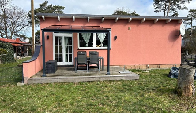 Gemütlicher Bungalow am Meer in Pepelow