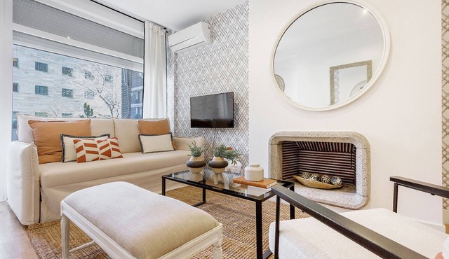 Genteel Home Retiro II