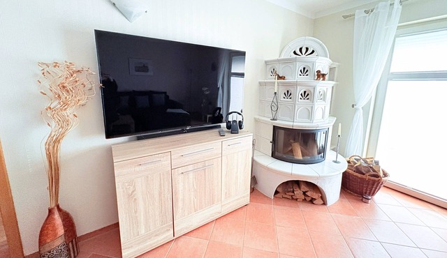 Ginster vacation apartment: plenty of space for 5 people, terrace and pure nature