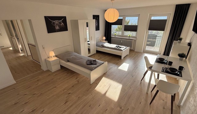 GNA02.01 - Apartment with 5 beds, modern kitchen, balcony & parking space