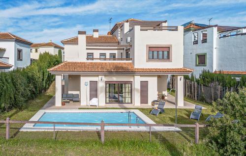 Gorgeous Home In Guillena