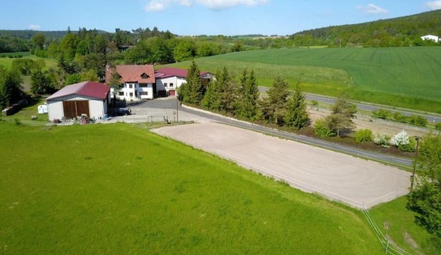 Große Ferienwohnung auf dem Pferdehof Nähe Bamberg, Coburg, Schweinfurt