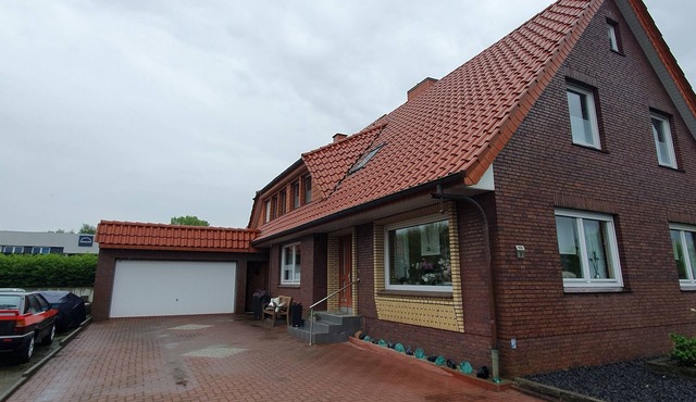 Große neu Renovierte Ferienwohnung für Max. 5 Personen in Zentrumnähe