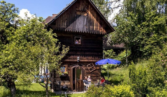 Hütte Knusperhäuschen - guest house family Mandl