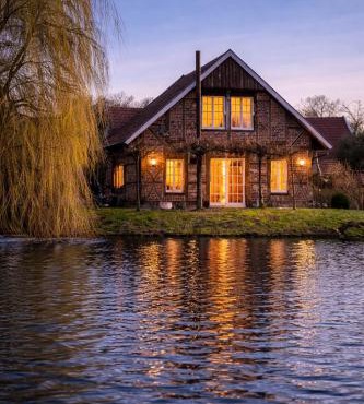 Haus am See Kamin privater Seezugang