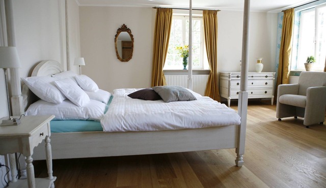 Haus Keppelborg: Zimmer Elisabeth mit Burgmauerblick