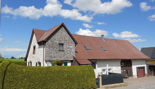 Haus Milan 0,5 km bis Naturschutzgebiet , Gemütlichkeit auf 2 Etagen+ Garten