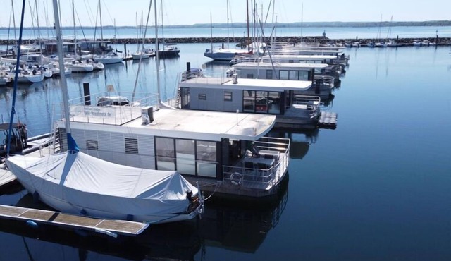 Hausboot in Boltenhagen
