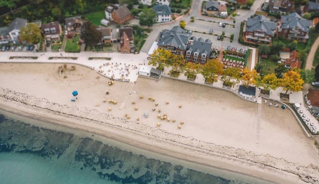 Heikendorf Ostseebad Strandhotel mit Sauna by Belvilla