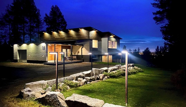 Hillside Polar Villa, a unique and peaceful villa in the heart of Lapland