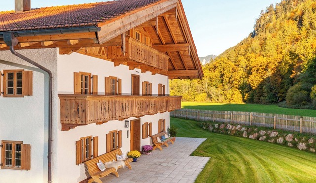 Hochplatte by Interhome