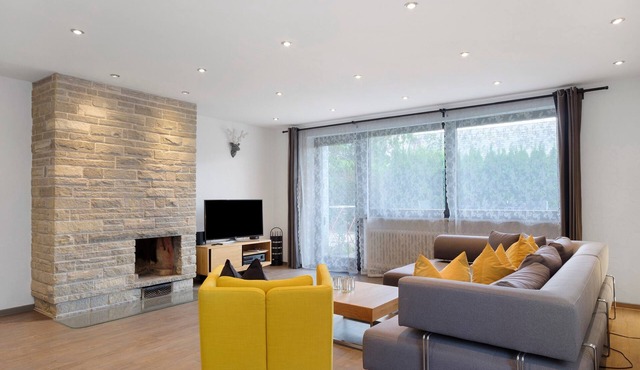 Holiday Home 'Obergfell, 110 Qm' with Private Terrace, Private Garden and Wi-Fi