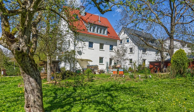 Holiday Apartment 'Ferien Am Lipbachpark' with Private Terrace and Wi-Fi